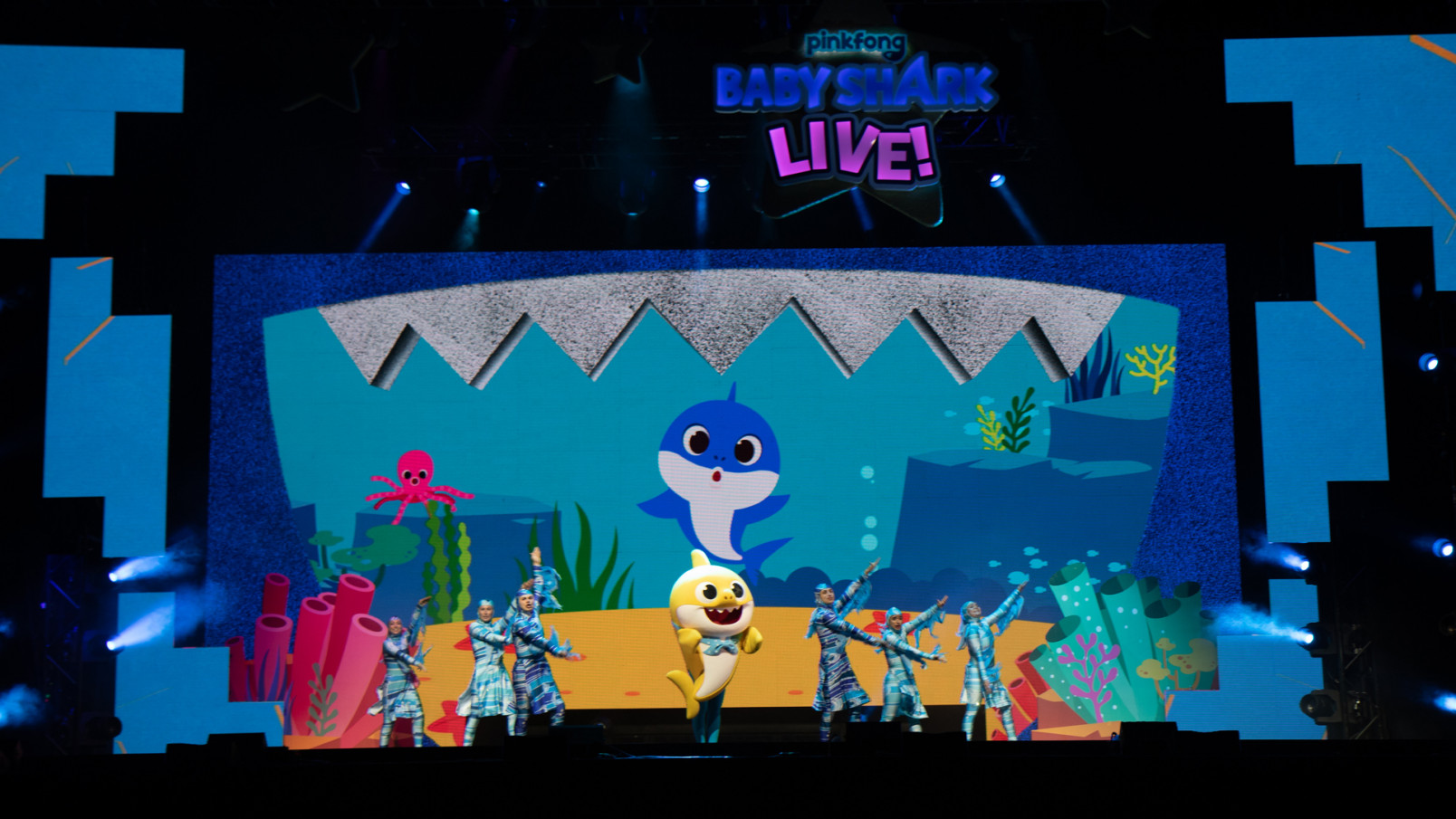 Baby Shark Live production image